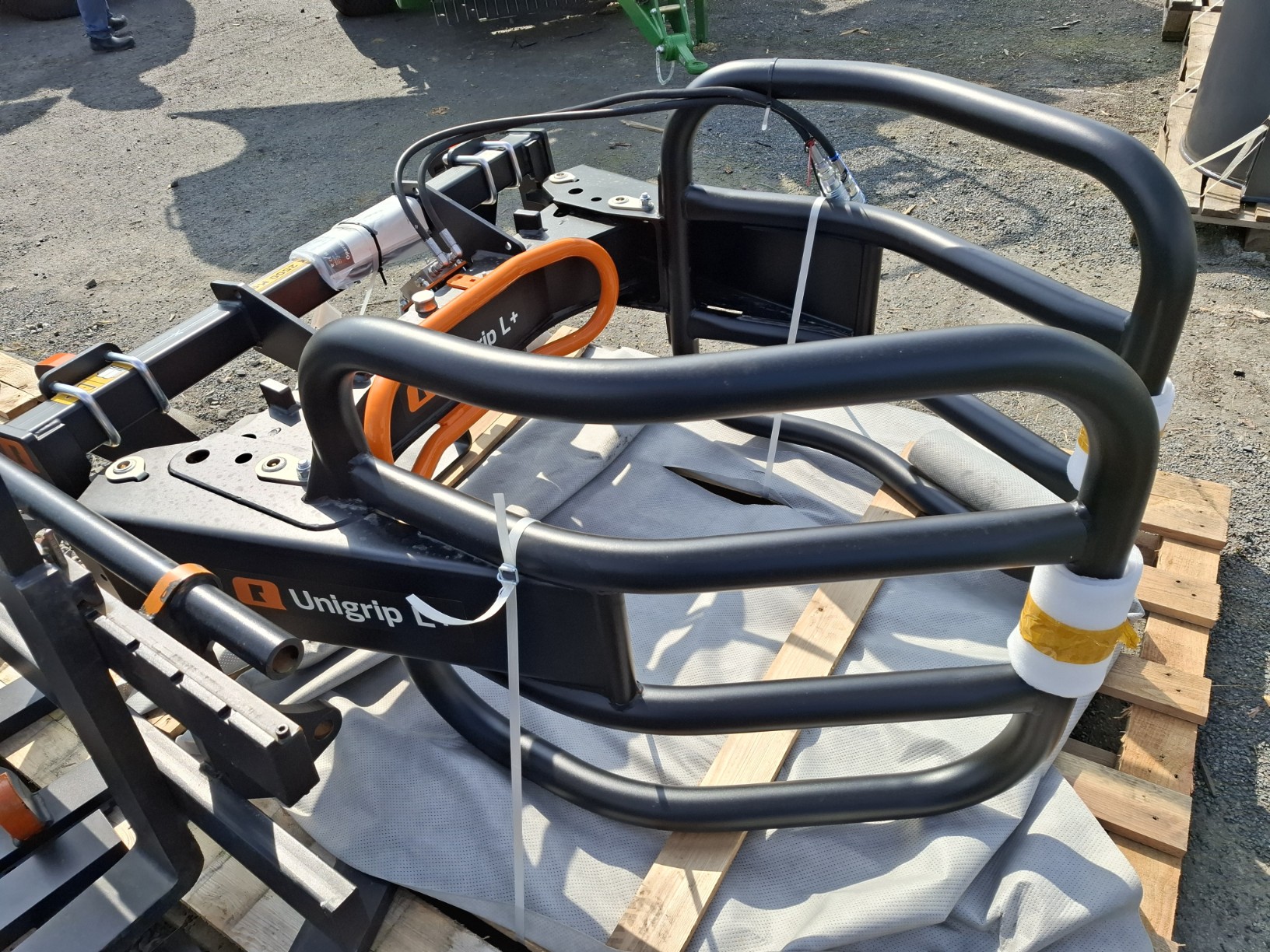 Quicke Unigrip L+ 160 – Image 2